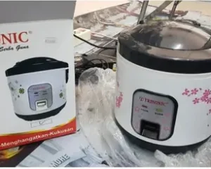 Rice Cooker Trisonic T-707N